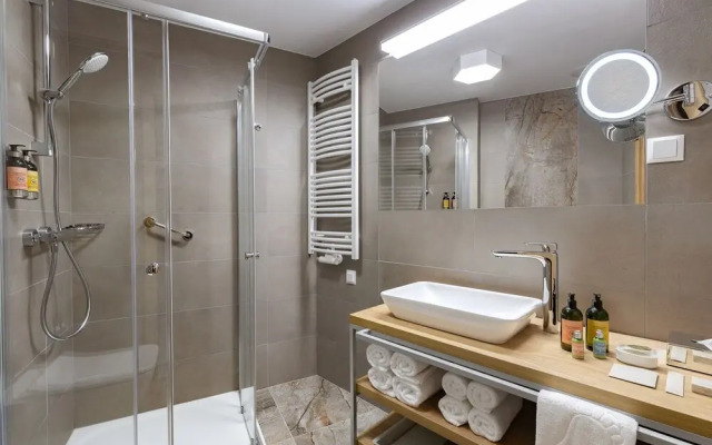 Platinum Mountain Hotel & SPA