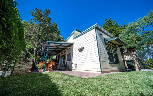 The Spotted Cow City Fringe Pet-friendly