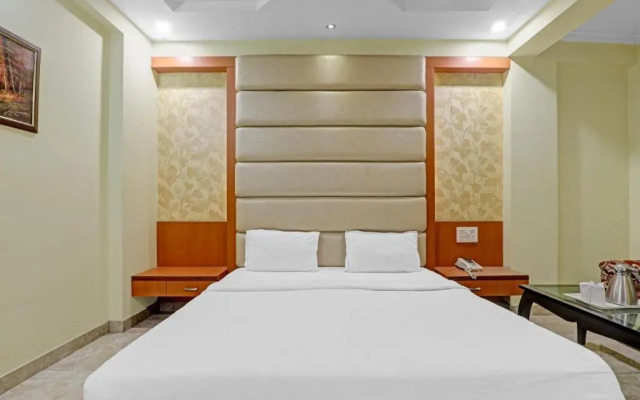 OYO 2263 Hotel Govinda Royal