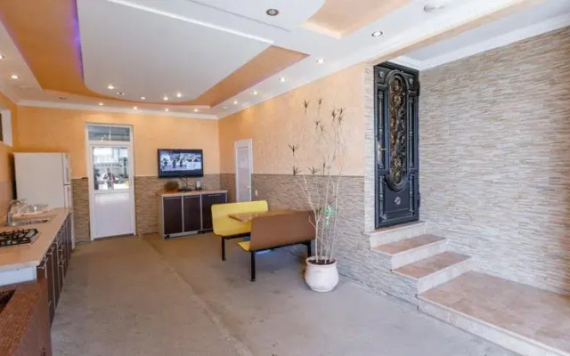 Asya Guest House