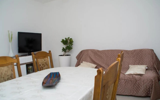 Apartment Gostinjska