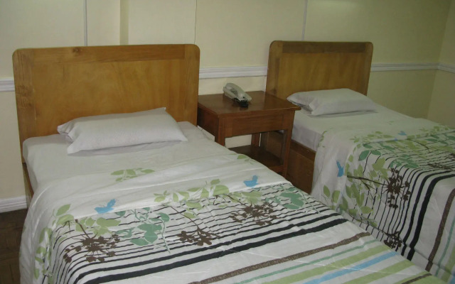 Отель Midori Davao