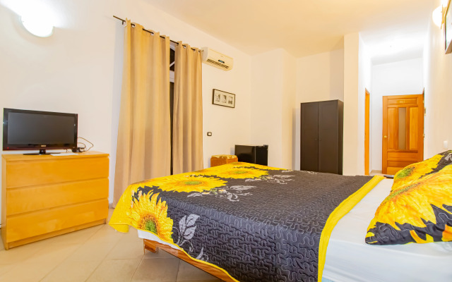 Hotel Villa Capri Salon & SPA