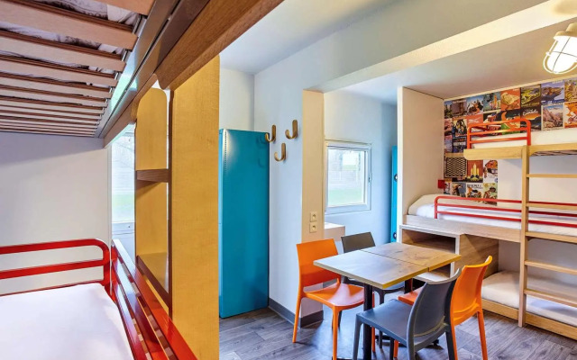 hotelF1 Paris Gennevilliers