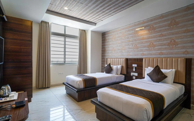 OYO Premium K R Puram