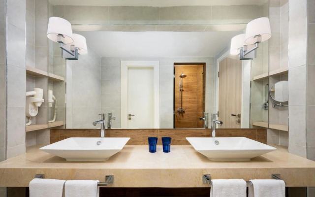 Radisson Blu Residences, Saidia