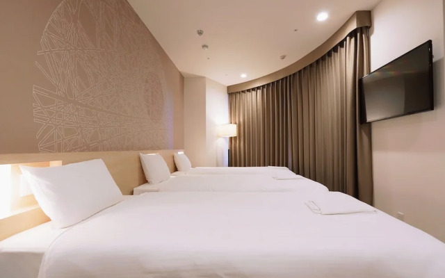 Park Central Sakura Hotel