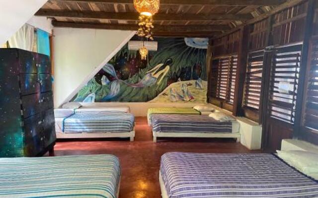 Cabañas Hostal & Camping Magic Bacalar