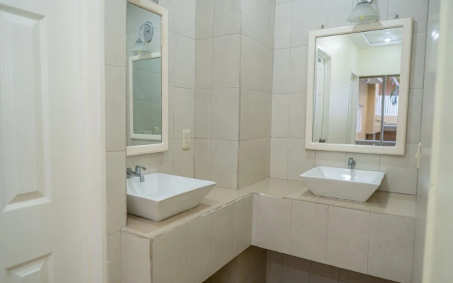 Hotel Petén Express - Hostel