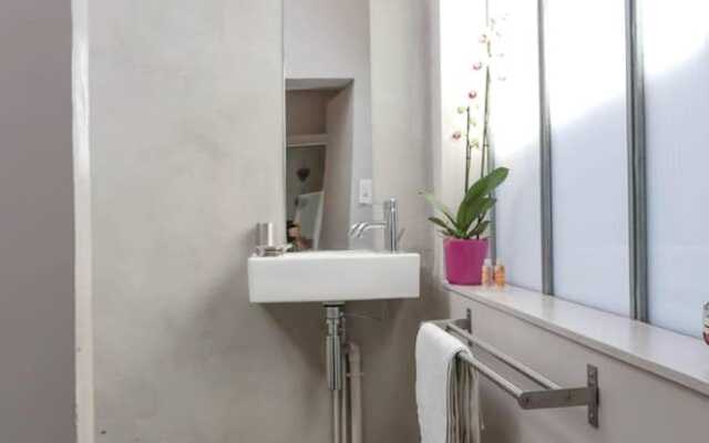 House With 6 Bedrooms In Avignon