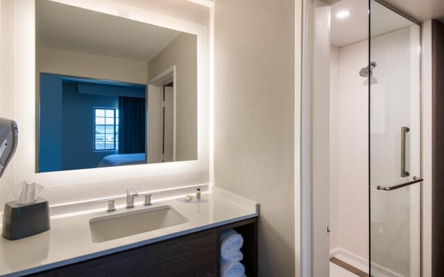 Staybridge Suites Phoenix - Glendale Sports Dist by IHG