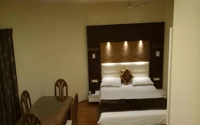 Hotel Tapovan