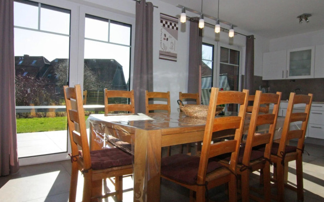 Komfortables Ferienhaus in Friedrichskoog-spitze