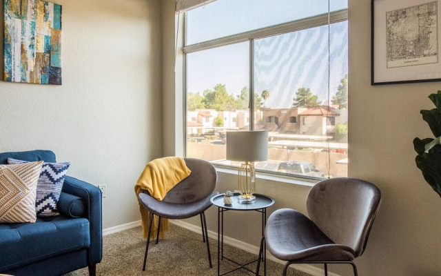 FRONTDESK North Scottsdale Paradise Valley Apts