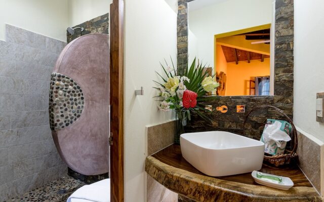 Hotel Suites La Hacienda