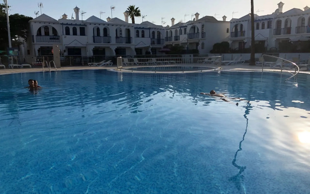 HOLIDAYS FOR THE DEAF - complex PLAYMAR bungalows - grancanariadeaf.com