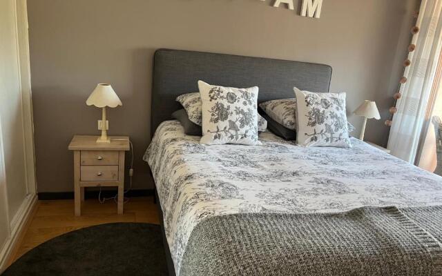Magnifique Appartement à Cassis,Parking,2 pas du Port