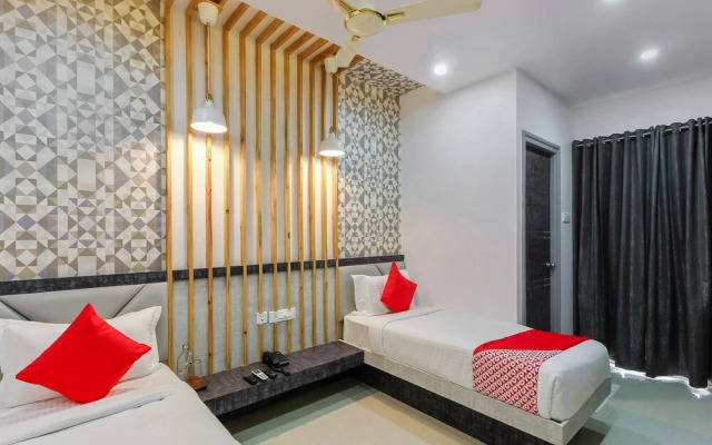 OYO 23322 Hoysala Inn