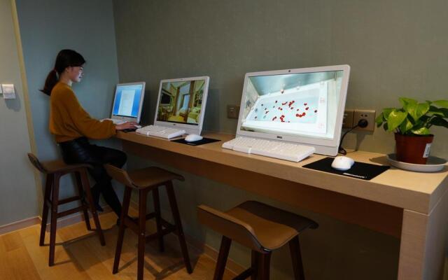HDCL Serviced Residence