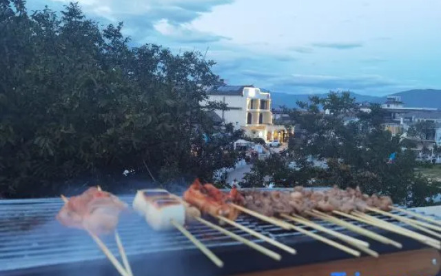 Cloud and river view Garden