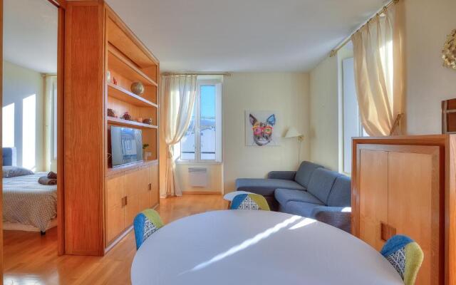 Lumineux Appartement- Carre d'or- Proche mer