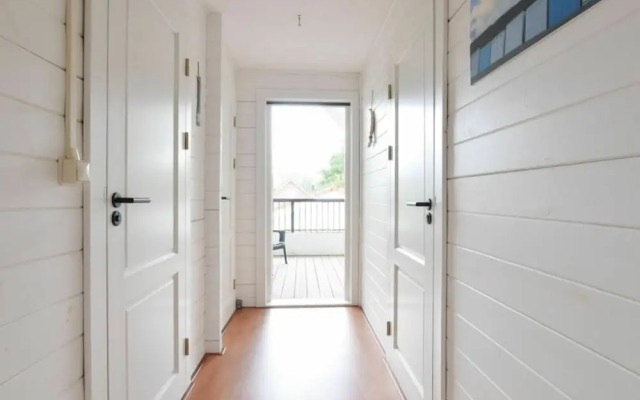 Cozy House With Sauna