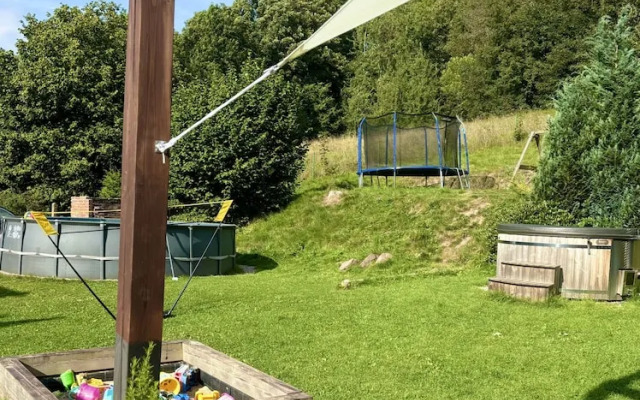 Villa in Rudnik With Private hot tub