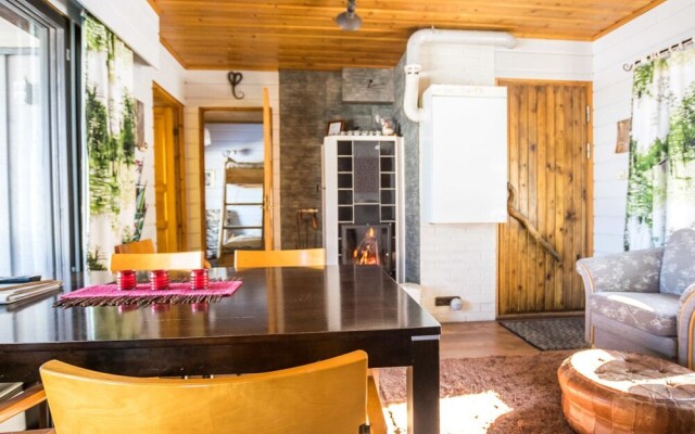 Mustalampi 4 Kyyhkynen Kuusamo