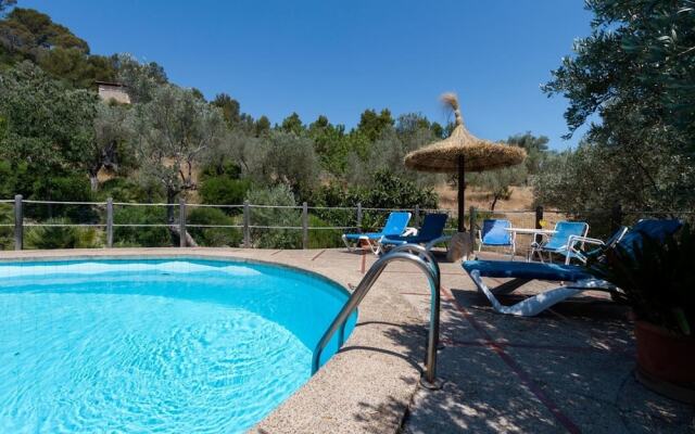 Villa - 5 Bedrooms with Pool and WiFi - 103125