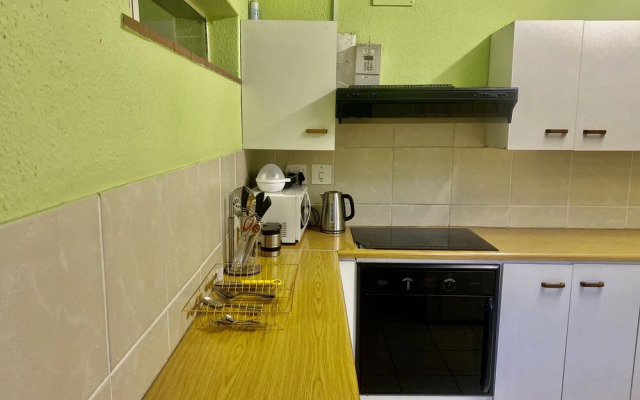 Beautiful Apartment in Century City