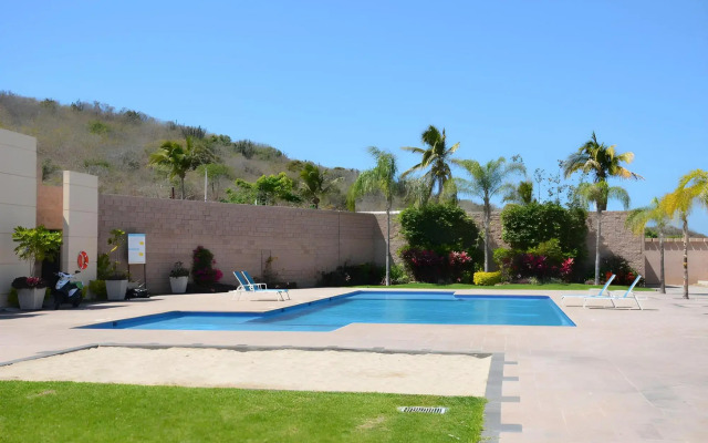 Brujas Tower Beach Resort