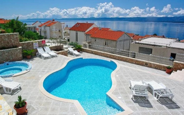 Villa Lara