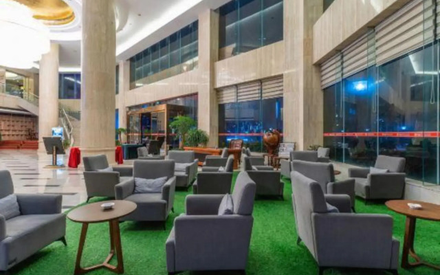 King's Park International Hotel