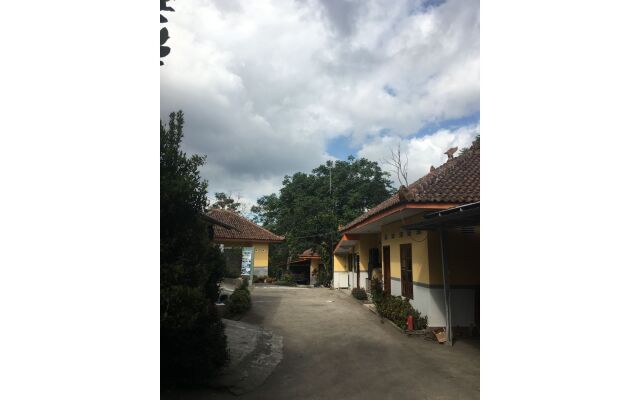 Penginapan Mentorogo Kaliurang RedPartner