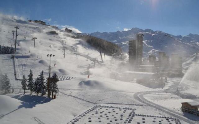 Appartement Les Menuires, 1 pièce, 4 personnes - FR-1-452-185