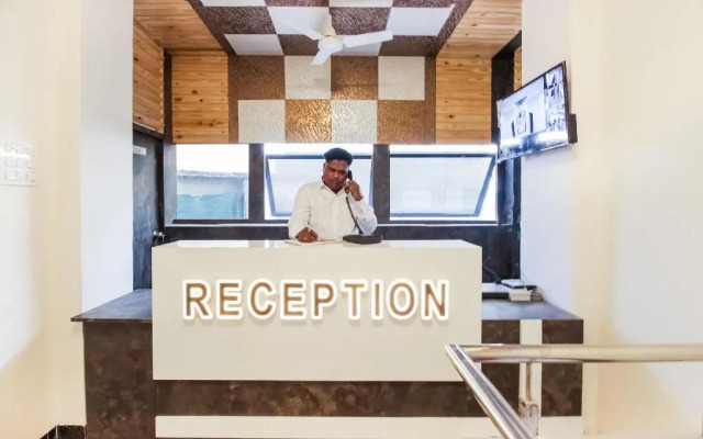 Amardip Lodging by OYO Rooms