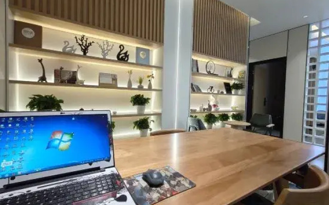 Changee Hotel (Chongbai Jiangjin Shopping Mall Commercial Pedestrian Street)