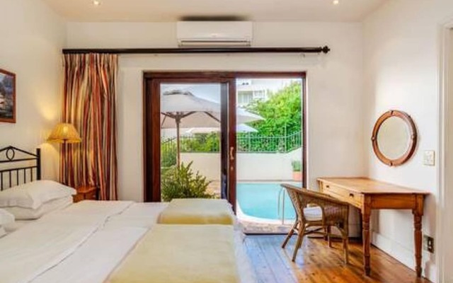 Colonial-style Apartment w Views Pool Area CBT Lodge