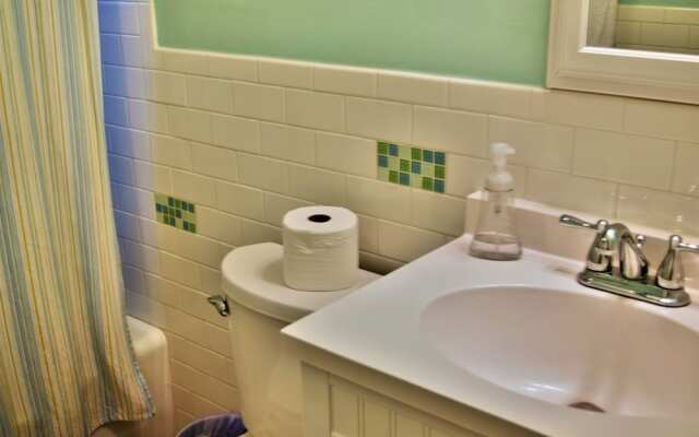 Renn House - Three Bedroom Bungalow