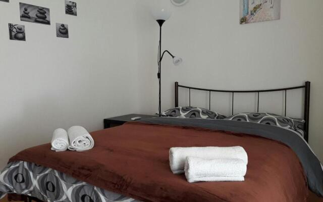 Sfiggos 54 Guest House