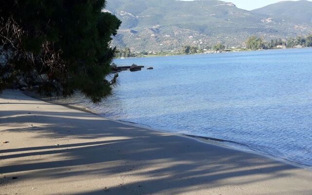 Neorio Bay