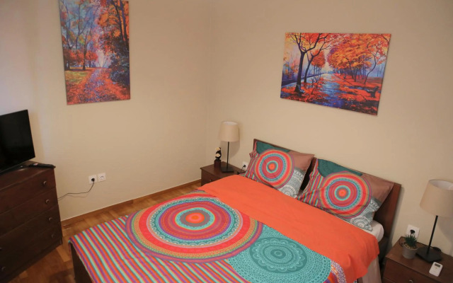 Mairas house collection