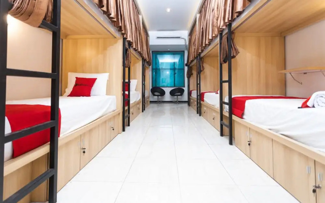 Reddoorz Hostel @ Malang City Center