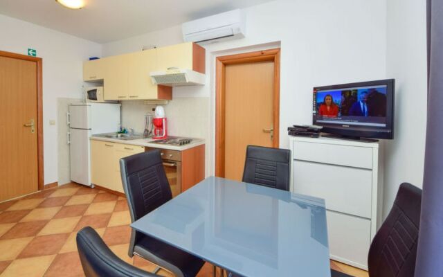 Apartment Mare Ammoudi 30631