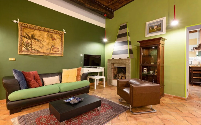 Rome as you feel - Vicolo delle Grotte