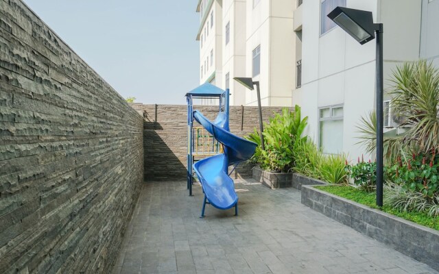 Comfy Studio at Gading Greenhill Apartment