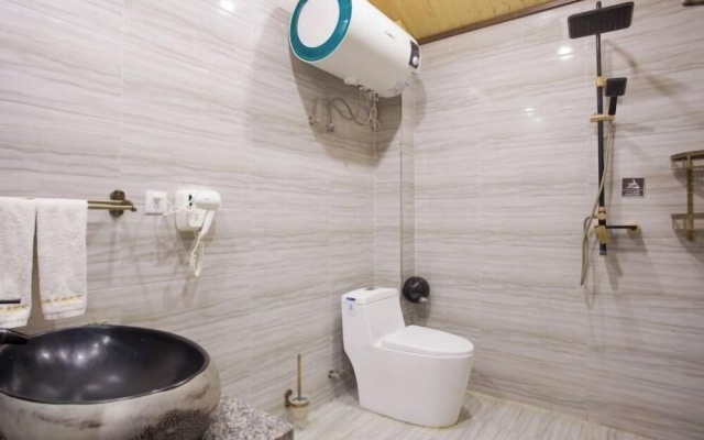 Mount Hua Hongchen Xiake Themed Homestay – Bathroom – Weinan