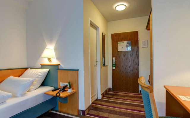Sure Hotel by Best Western Ambassador Duesseldorf