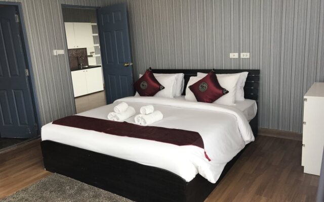 @Baan Bangsare Resotel