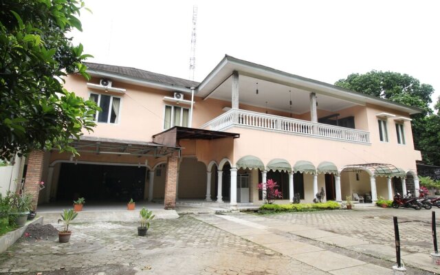 Airy Eco Kebun Raya Bogor Jalak Harupat 9A